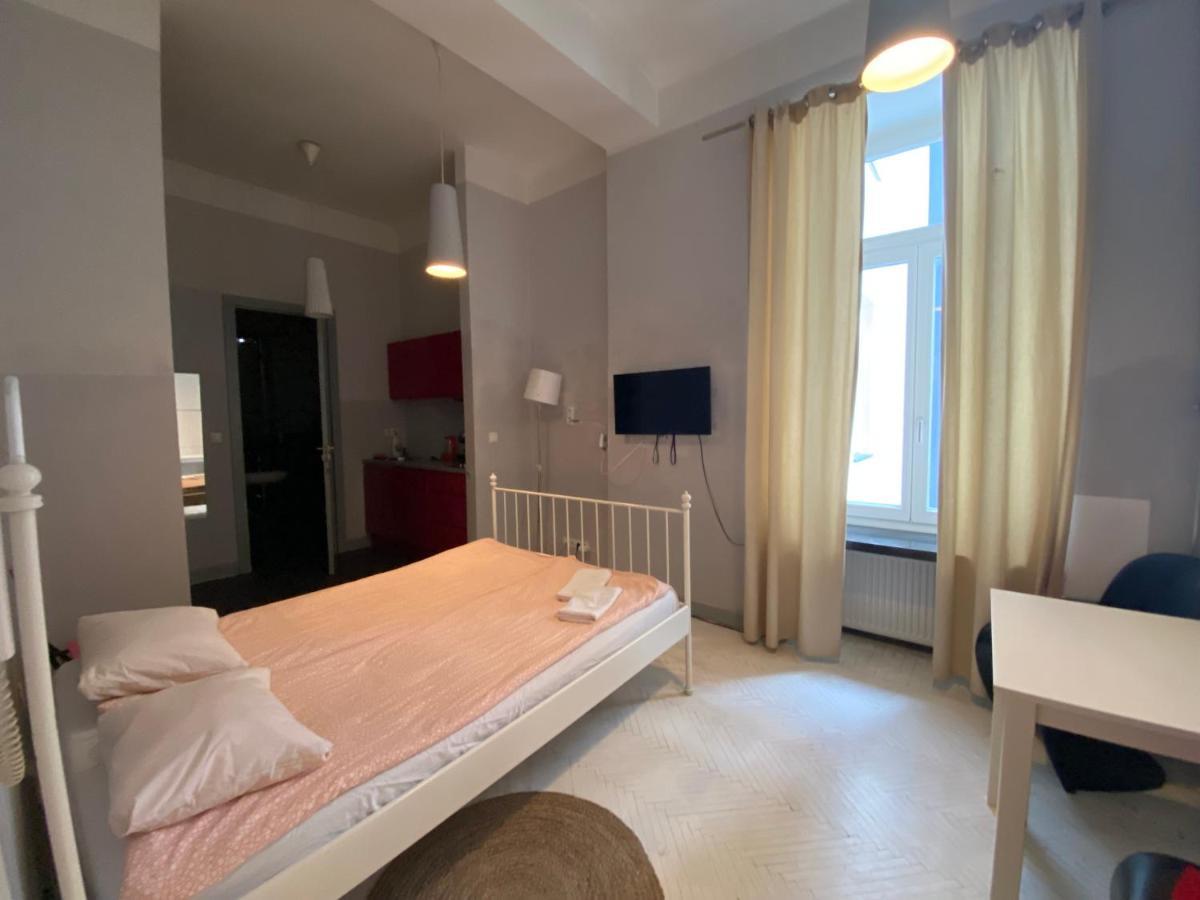 Radna Stay Varşovia Exterior foto