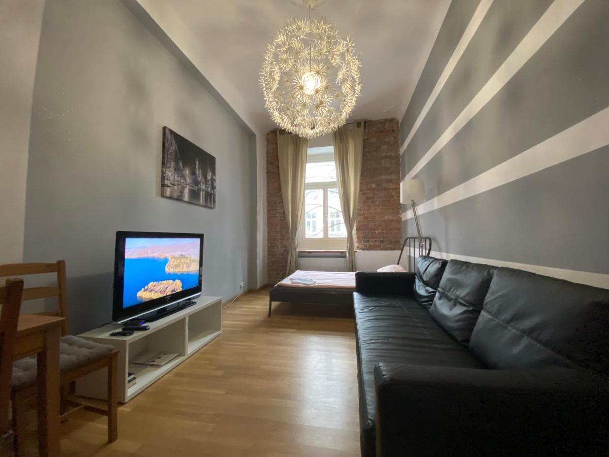 Radna Stay Varşovia Exterior foto
